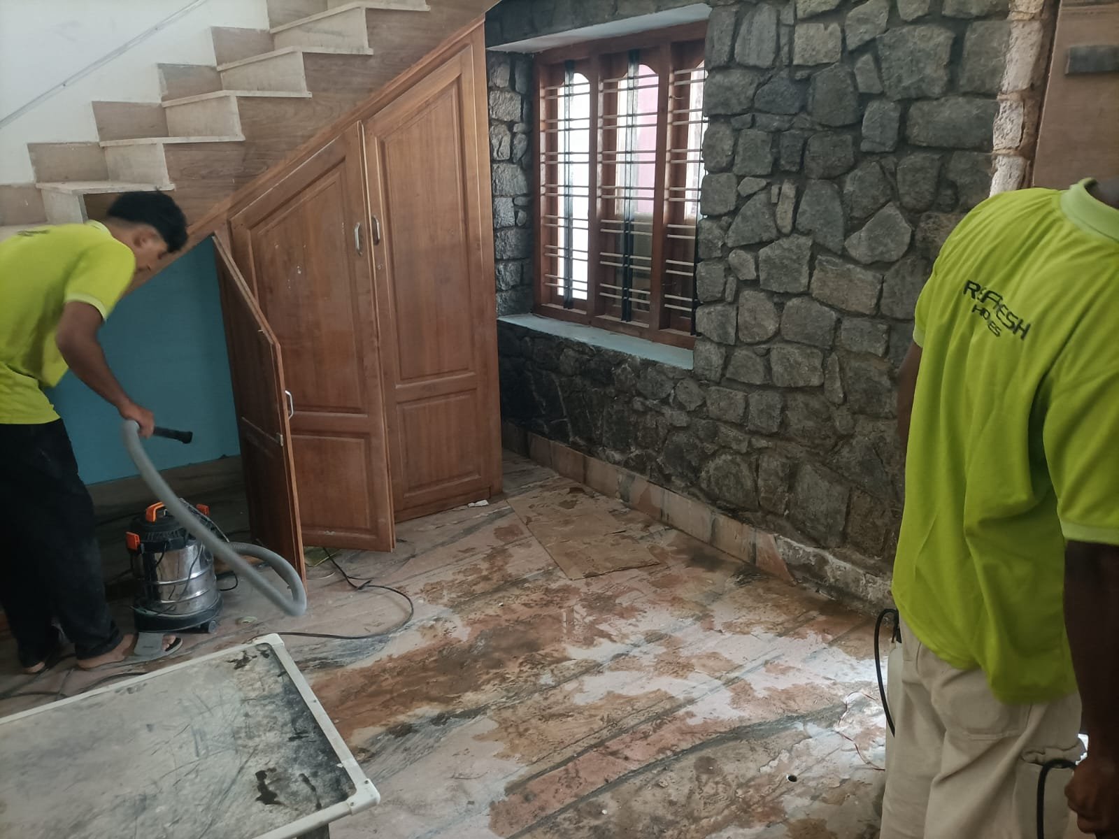 Post-construction deep floor cleaning