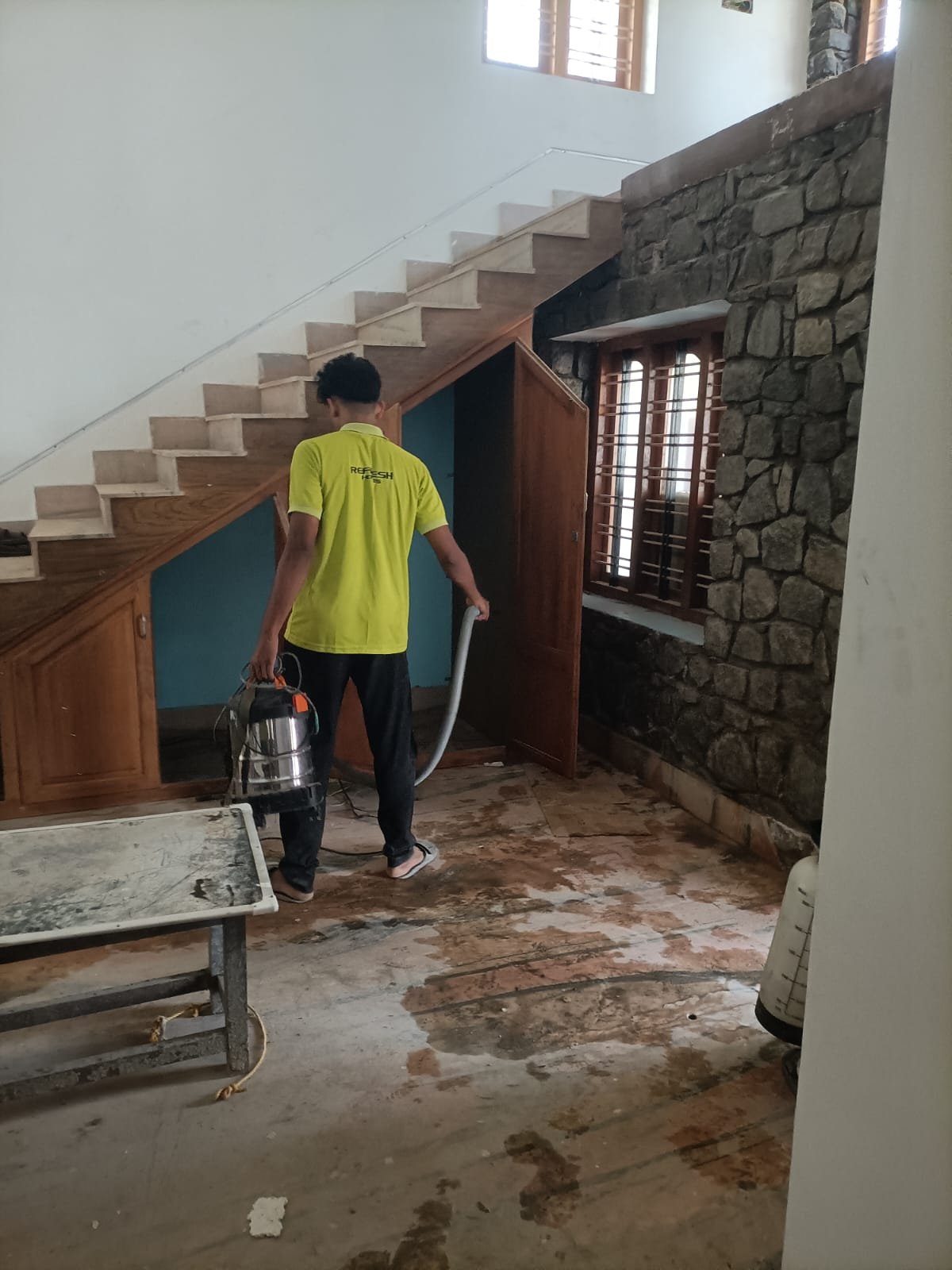 Post-construction deep floor cleaning